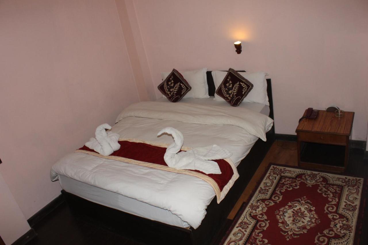 Festoon Hotel Pvt. Ltd. Kathmandu Buitenkant foto