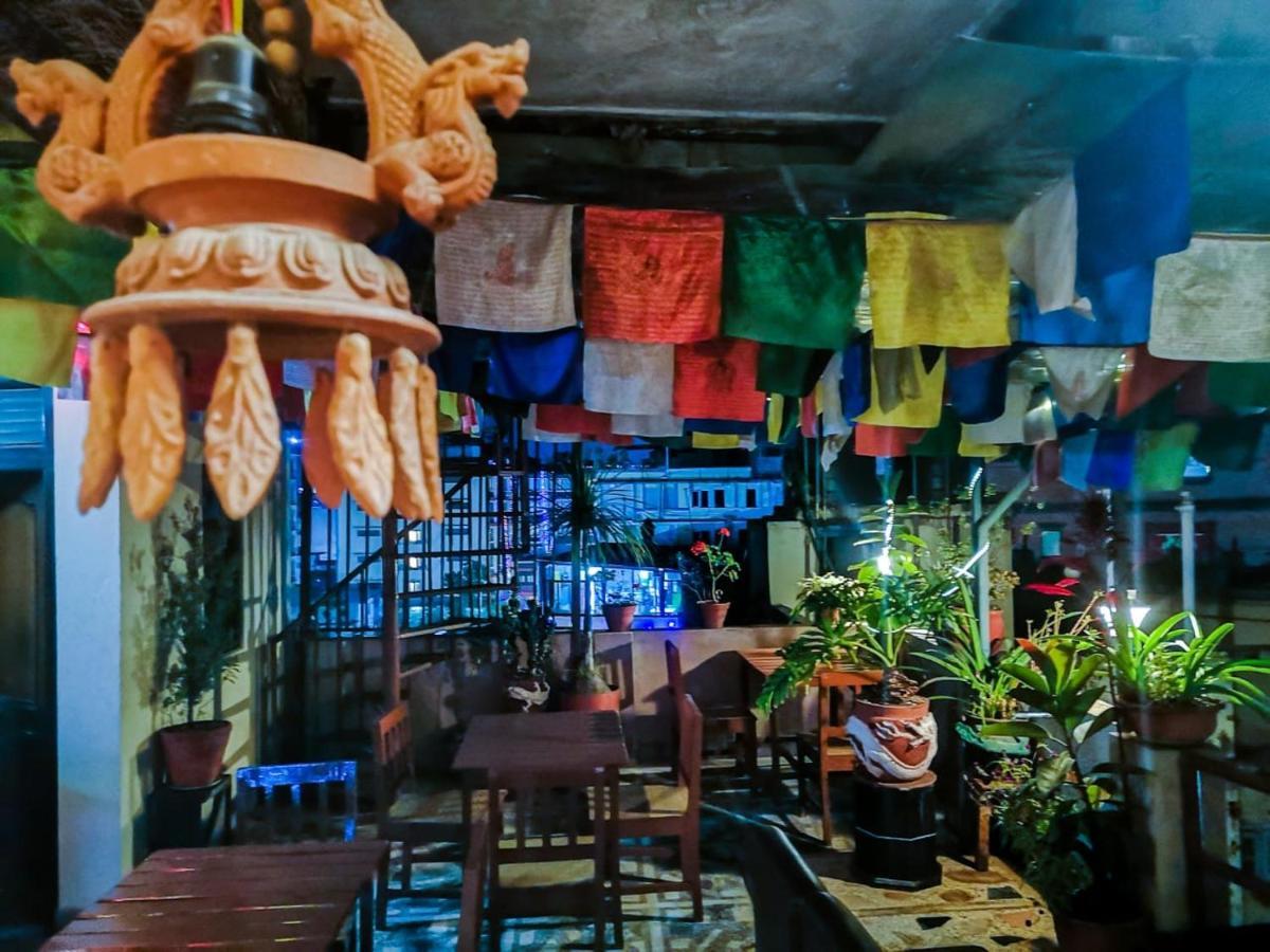 Festoon Hotel Pvt. Ltd. Kathmandu Buitenkant foto